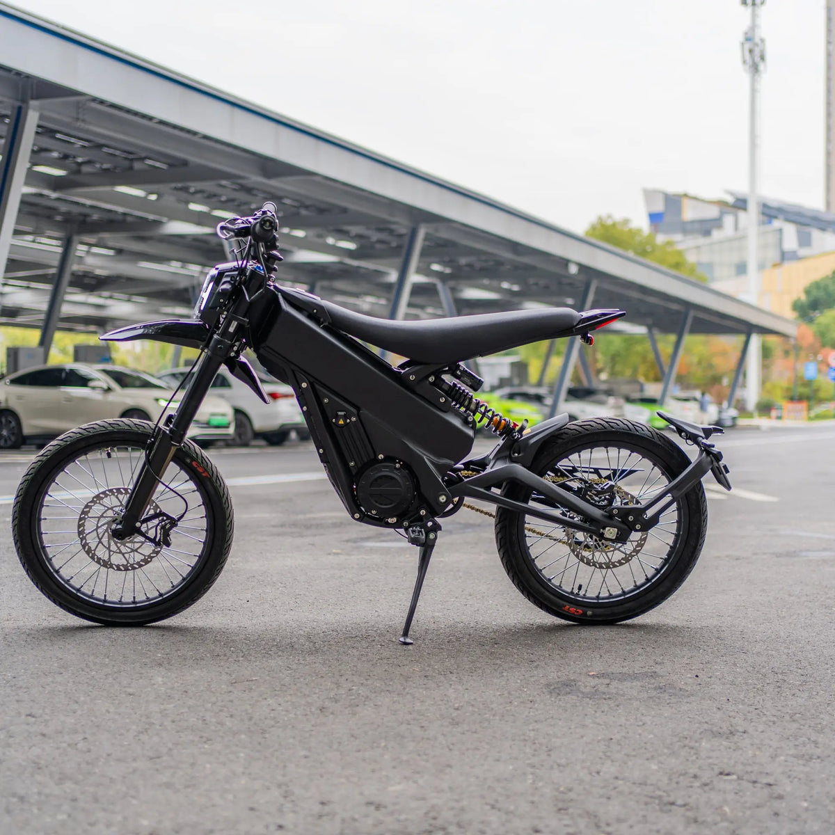 Talaria xxx Black Edition